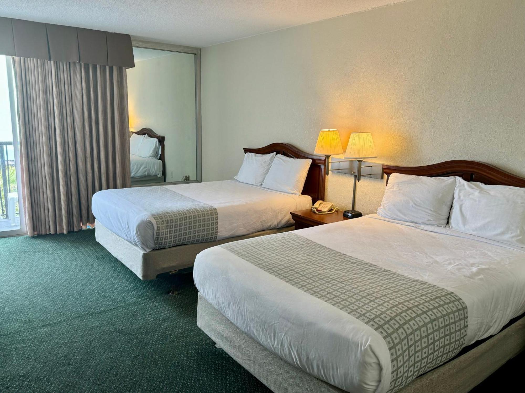 Boardwalk Beach Resort Мертл-Біч Екстер'єр фото